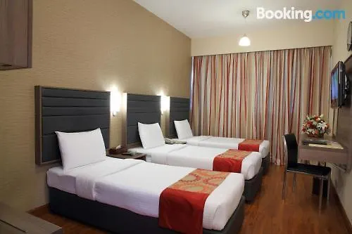 **  Oasis Deira Hotel Dubaï Émirats arabes unis